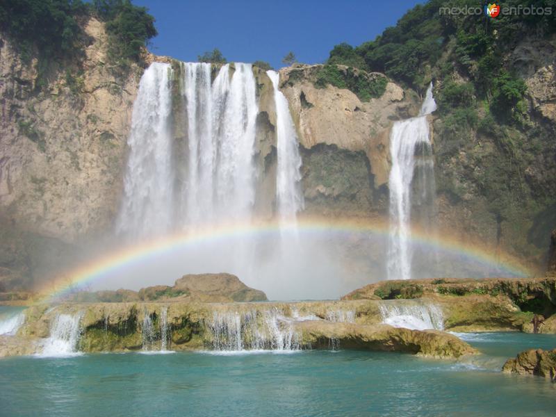 Cascada en el Salto, S.L.P.