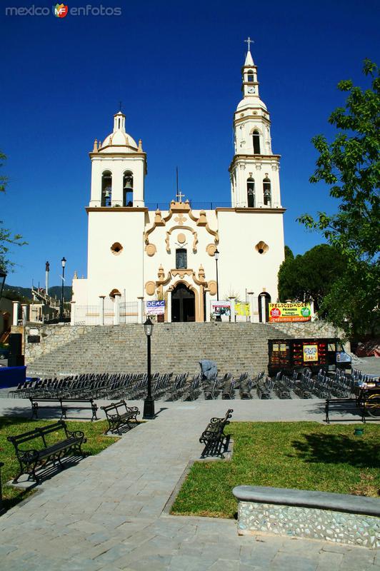 REMODELACION TOTAL DE PLAZA OCAMPO (2010)