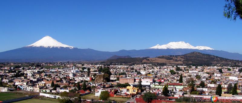 La majestuosidad de los dos volcanes