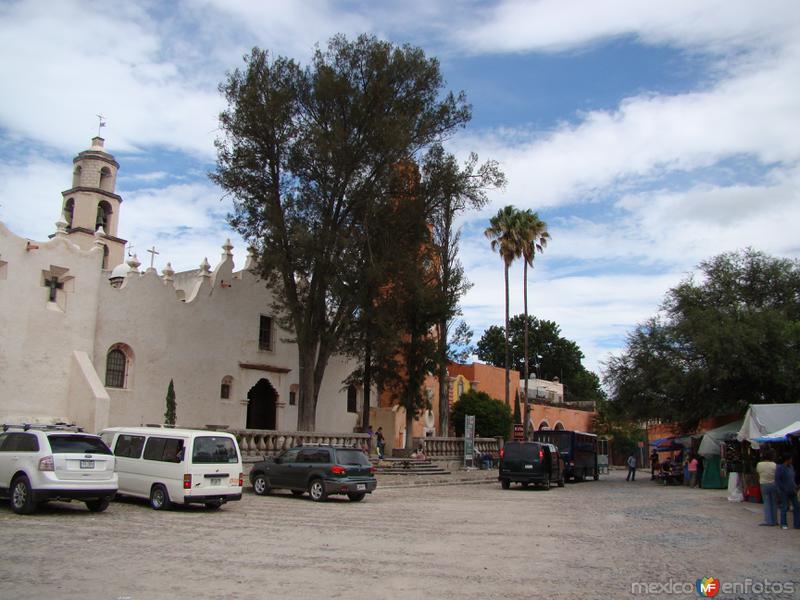 Atotonilco. Templo