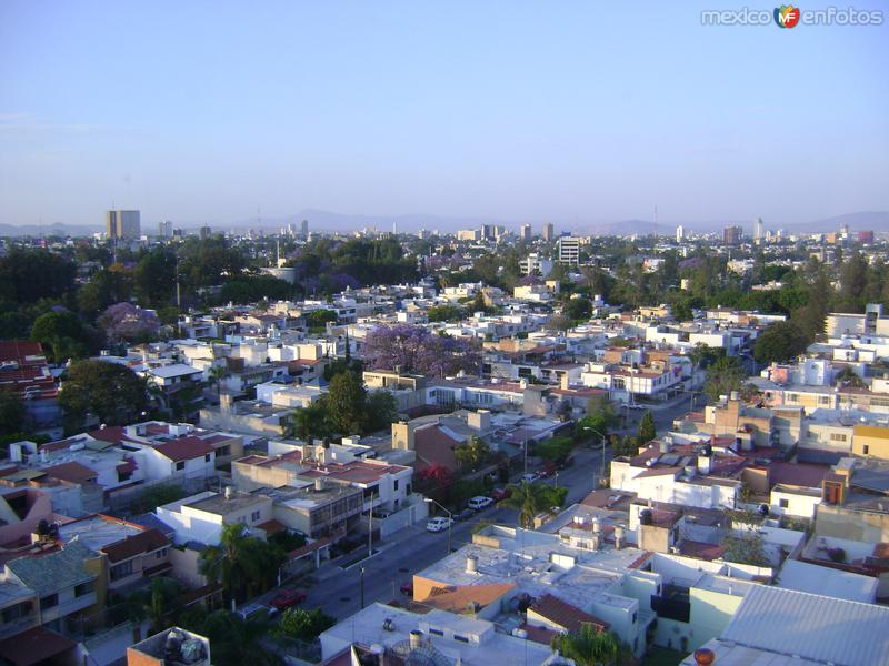 Panorámica hacia el noroeste de Guadalajara.