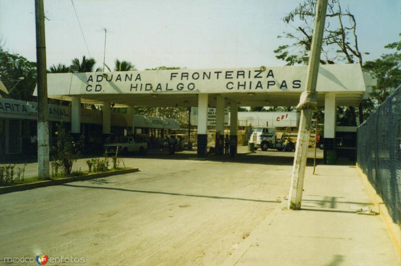 Aduana Fronteriza entre Ciudad Hidalgo (México) y Tecun Umán (Guatemala). Ciudad Hidalgo, Chiapas