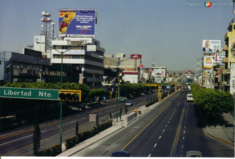 Boulevard Adolfo López Mateos, zona centro. León, Gto.