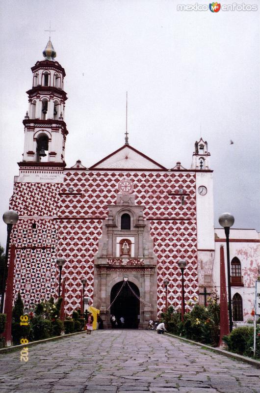 Fachada del Ex-convento de la Asunción, siglo XVI. Amecameca, Edo. de México