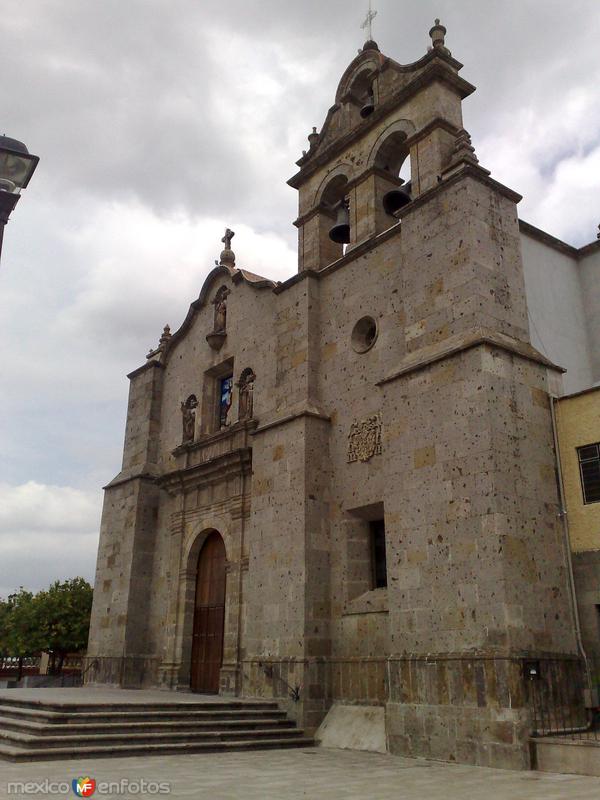 Parroquia De San Pedro Apostol