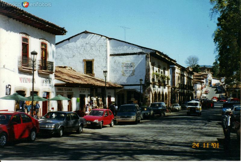 Arquitectura típica en el centro de la ciudad de Pátzcuaro, Michoacán