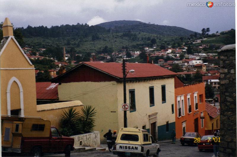 Casas con techos de dos aguas. Real del Monte, Hidalgo