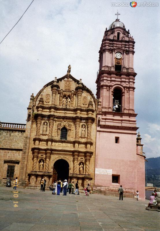 Parroquia del Carmen, siglo XVII. Tlalpujahua de Rayón, Michoacán