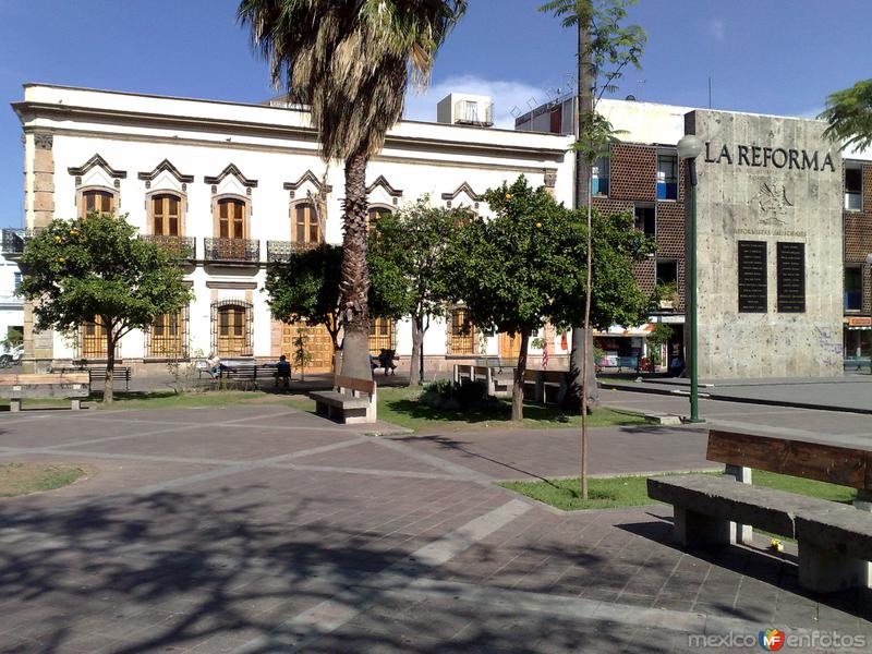 Plaza De La Reforma