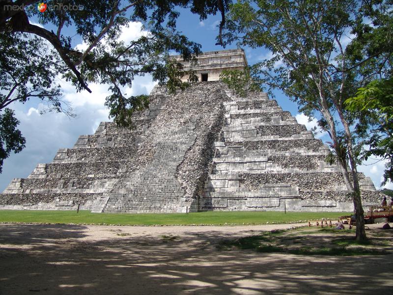 El Castillo o pirámide de Kukulkán