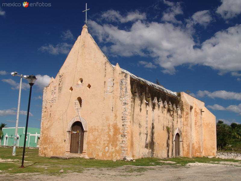 Iglesia de Telchaquillo