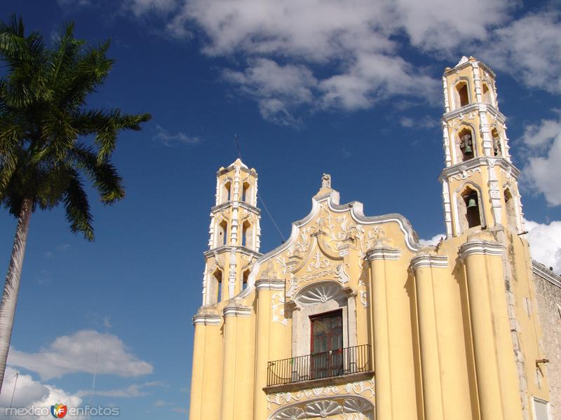 Templo de San Juan - Mérida, Yucatán (MX12925382853784) Templo de San Juan - Mérida, Yucatán (MX12925382853784)