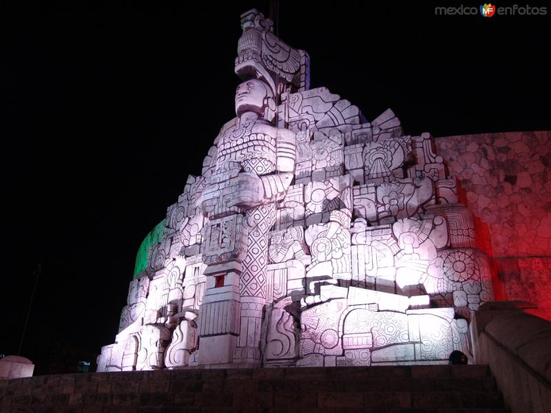 Monumento a la Patria