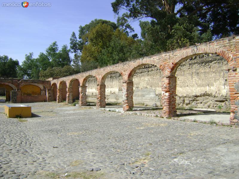 Ruinas de las caballerizas. Ex-hacienda de Chautla. Siglo XIX. Edo. de Puebla
