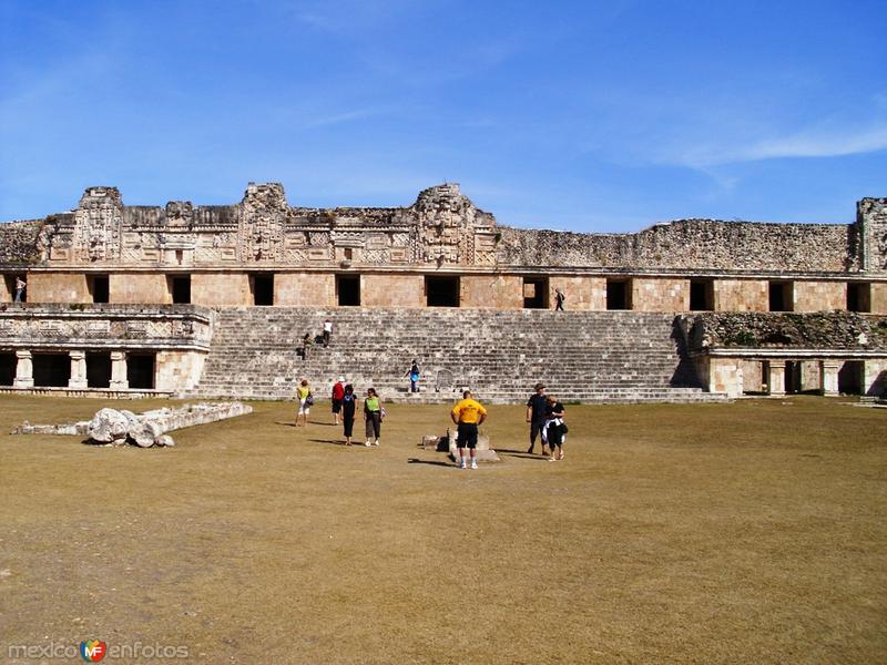 UXMAL YUCATAN MAVIPOL