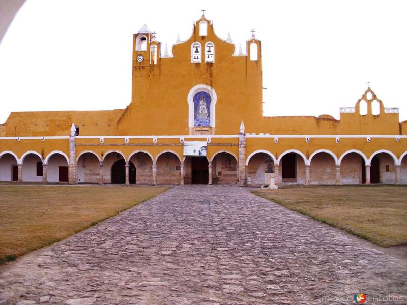 IZAMAL YUCATAN MAVIPOL