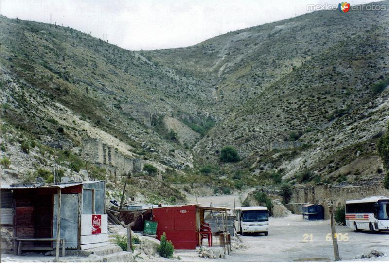 Pueblo fantasma de Mineral de Santa Ana, San Luis Potosí. 2006