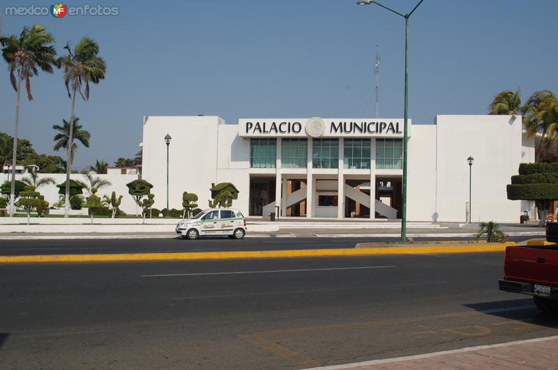 PALACIO MUNICIPAL Cd. L. Cardenas