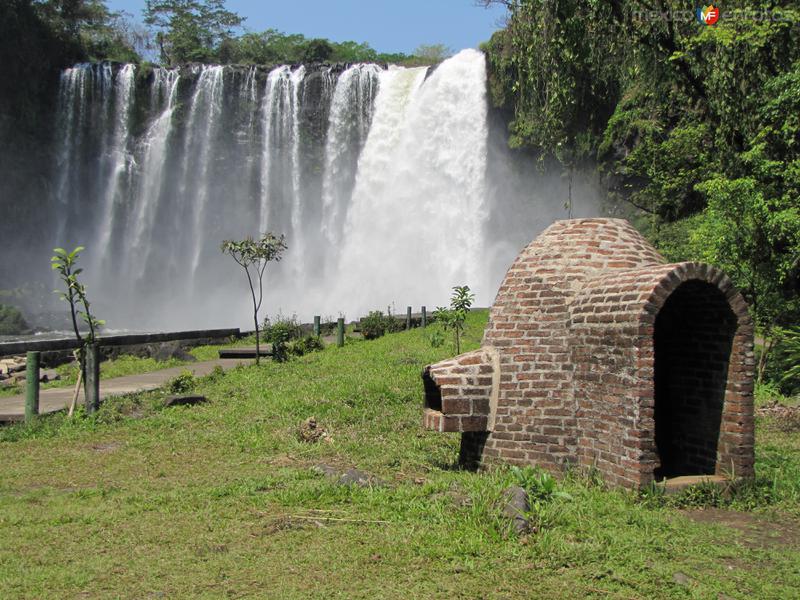 Salto de Eyipantla