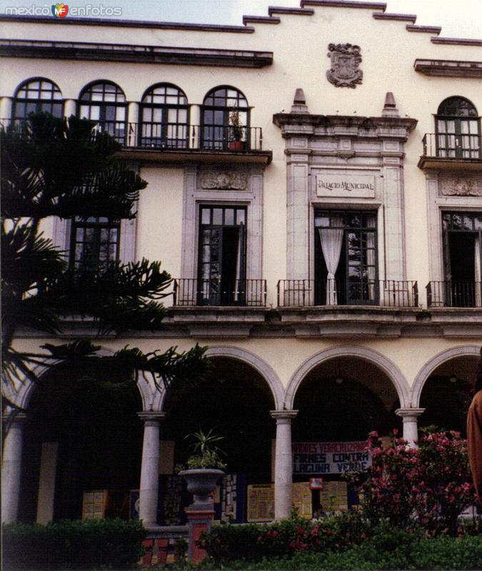 El Palacio Municipal (Siglo XIX). Xalapa, Veracruz. 1994