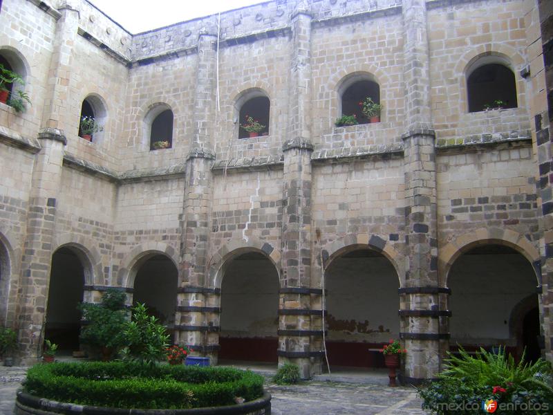 Vista del Claustro del Ex-convento Agustino. Agosto/2011