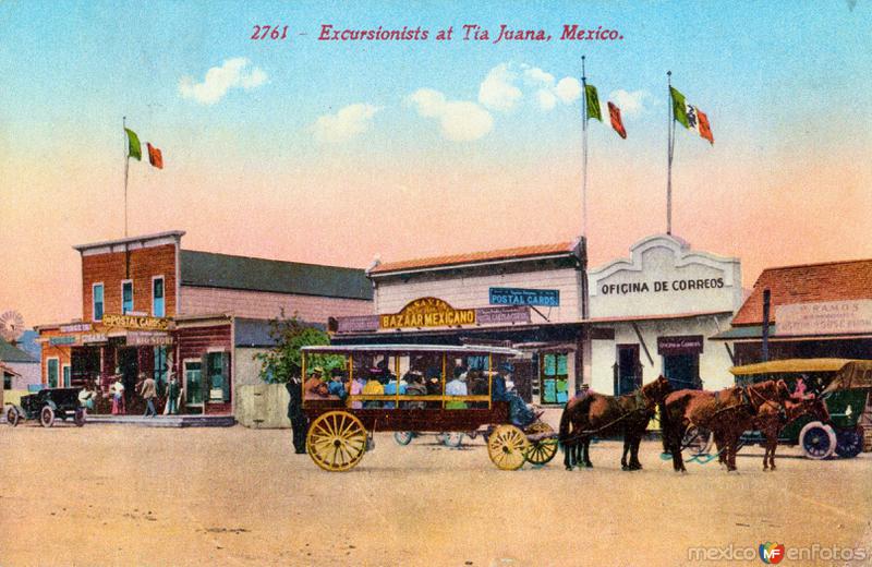 Turistas en Tijuana