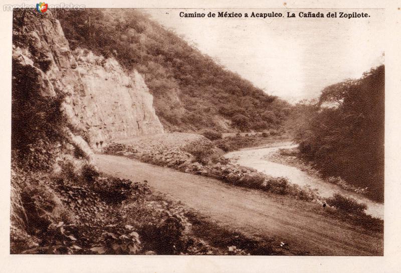 Camino de la Ciudad de México a Acapulco: La Cañada del Zopilote