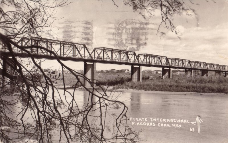 Puente internacional entre Piedras Negras, Coahuila e Eagle Pass, Texas - Piedras  Negras, Coahuila (MX13229838191067)