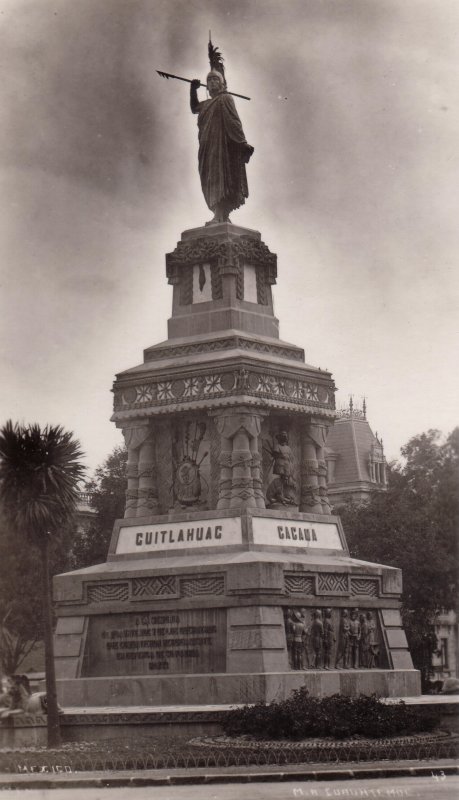 Monumento a Cuauhtémoc