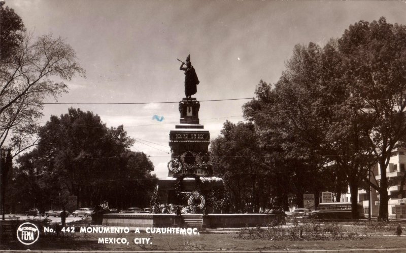 Monumento a Cuauhtémoc