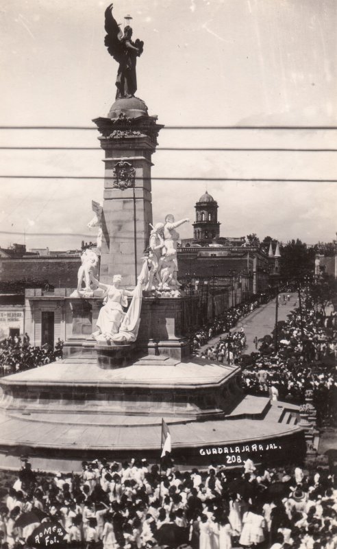 Monumento a La Independencia