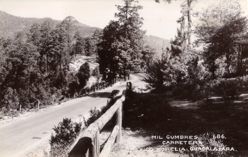 Mil Cumbres. Carretera México - Morelia - Guadalajara