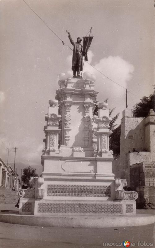 Monumento a Hidalgo