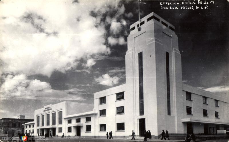 Estación del Ferrocarril (F. F. C. C. N. de M.)