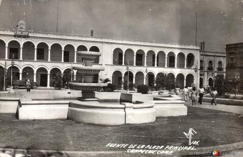 Fuente de la Plaza Principal