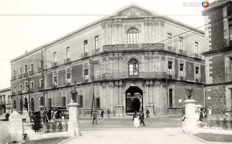 Escuela de Medicina