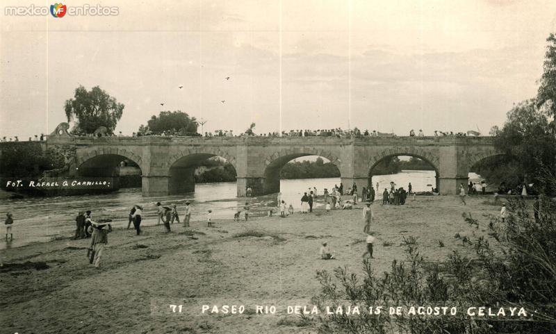 Paseo en el Río de la Laja 15 de Agosto