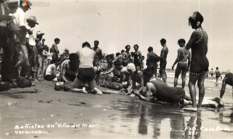 Bañistas en Villa del Mar