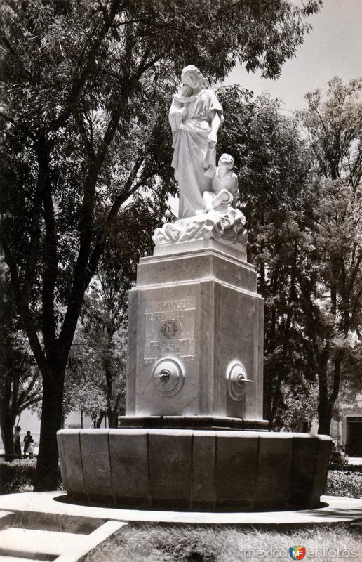 Monumento a la madre