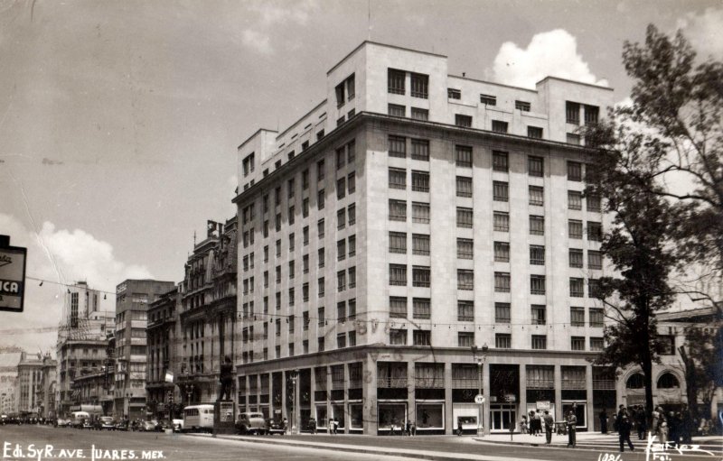 Edificio Salinas y Rocha