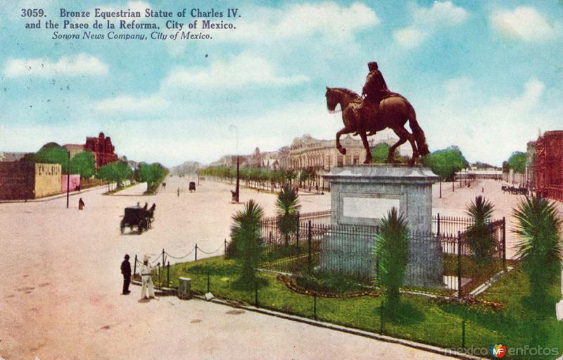 Estatua ecuestre de Carlos IV