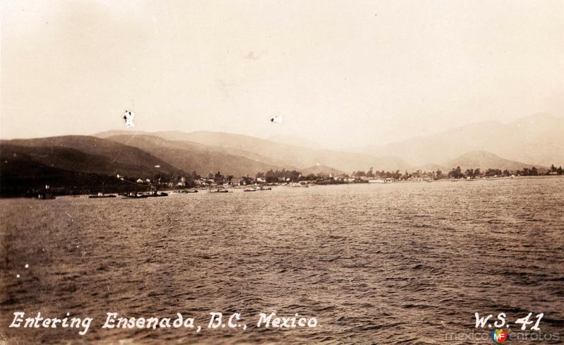 Entrada al Puerto de Ensenada