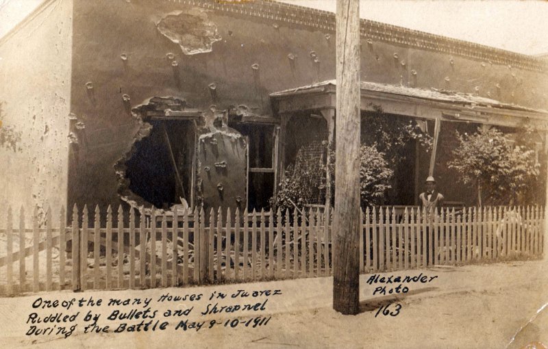 Casa destruída durante la Toma de Juárez por tropas villistas en 1911
