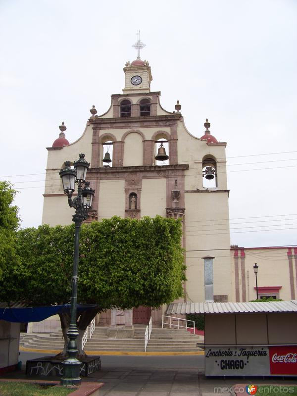 IGLESIA DE: SAN FRANCISCO DE ASIS