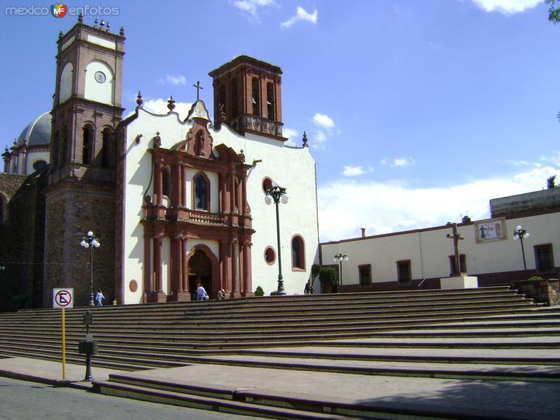 Parroquia y atrio de Amealco de Bonfil, Qro. Marzo/2012