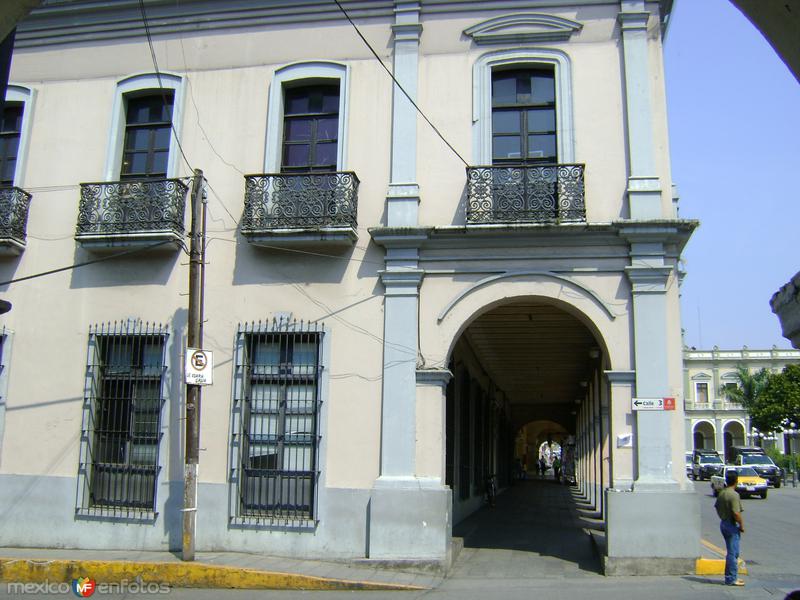 Arquitectura colonial en el centro histórico de Córdoba. Abril/2012