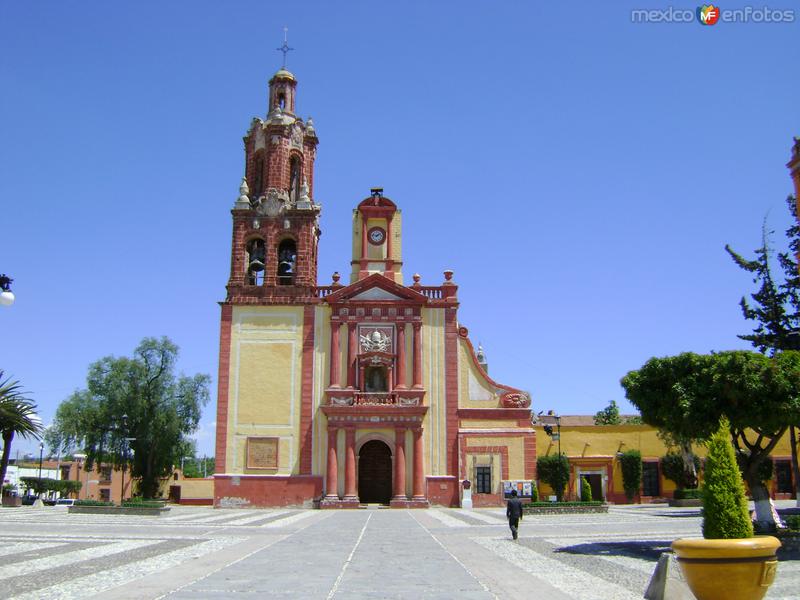 Parroquia de San Pedro y San Pablo (siglo XVIII). Marzo/2012