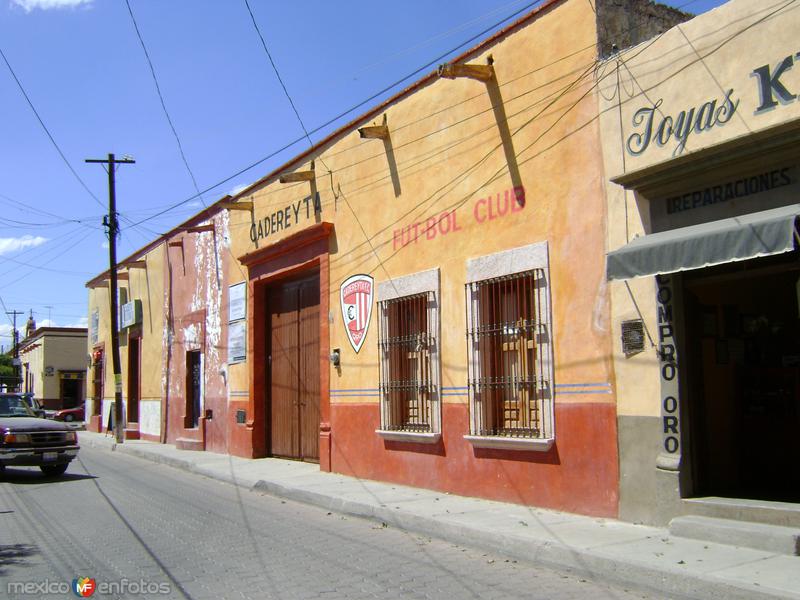 Calles del Pueblo Mágico de Cadereyta de Montes. Marzo/2012