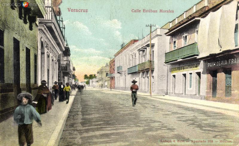 Calle Esteban Morales