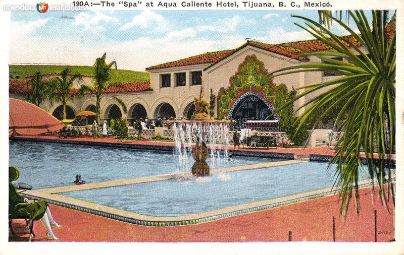 Piscina del hotel Agua Caliente